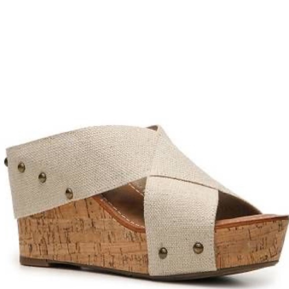 Crown Vintage Delight Gold Linen Wedge Sandals. 9M